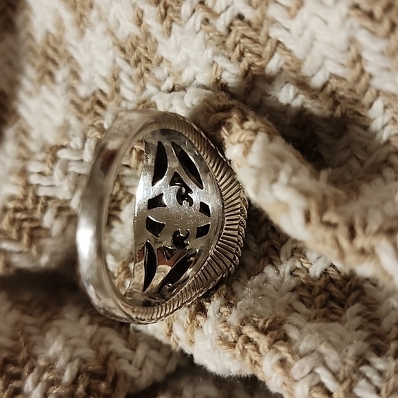 Judith Ripka Pave Ring - Picture 4 of 5